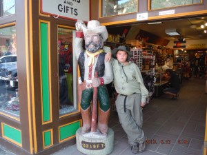 06-27 Anthony found a new friend in Silverton town, while we are waiting for the train to leave.