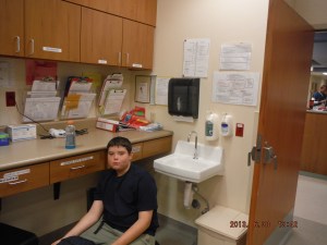 06-30 Well the rest of the afternoon was a little boring while trying to get my O2 blood level up. The O2 did not come up high enough to let the hospital let me leave with out carrying an oxygen bottle with me. 